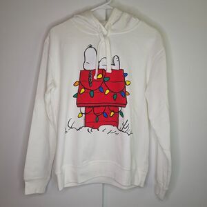 Peanuts Snoopy on Doghouse w/Christmas Lights Sweatshirt - Women's Size M